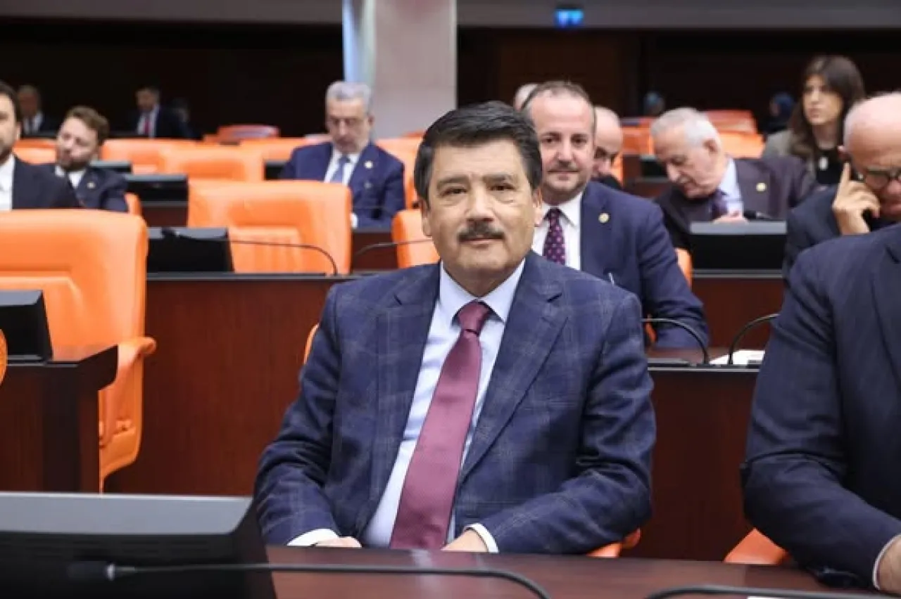 Kemel Çelik Ak Parti Antalya Milletvekili