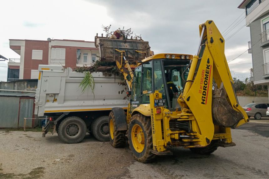 Manavgat Belediyesi Atık Toplama (1)