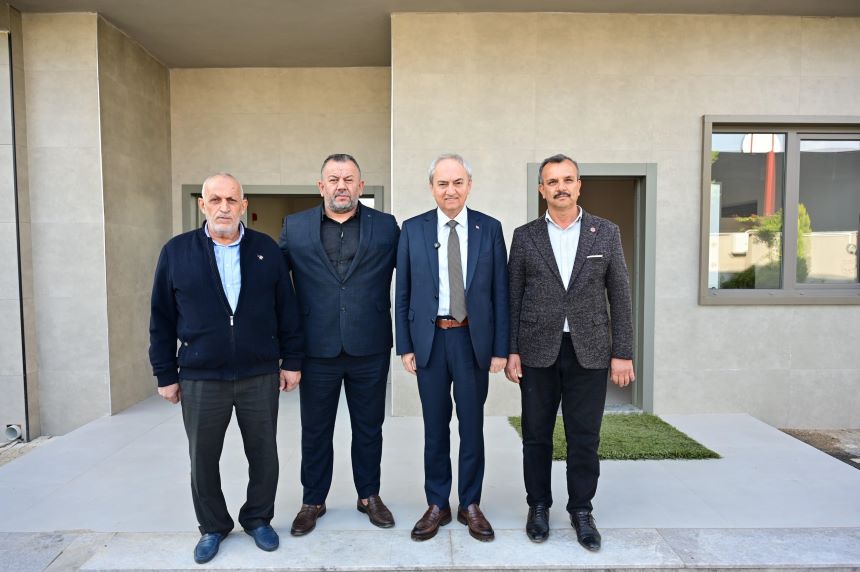 Mesut Kocagöz Akdeniz'in En Büyük Evi (2)