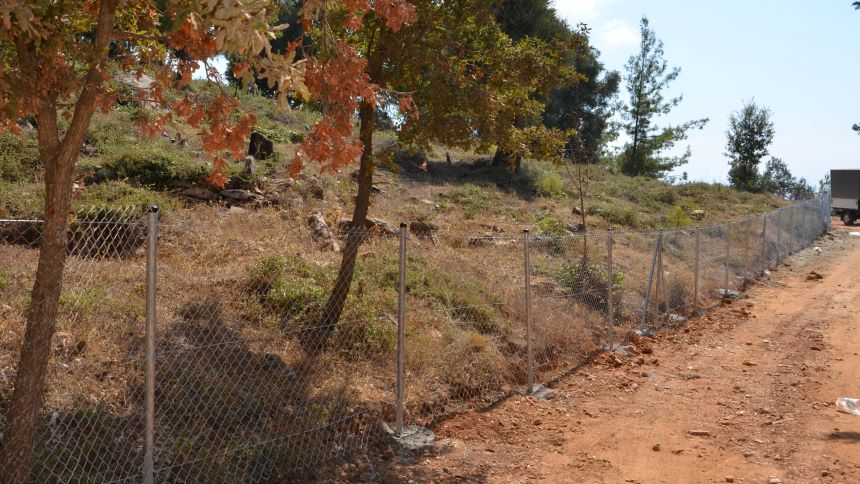 Mezarlik Tel Çi̇t (1)