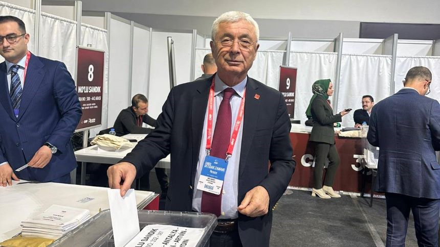 Nail Kamacı Chp Kurultay Antalya (2)