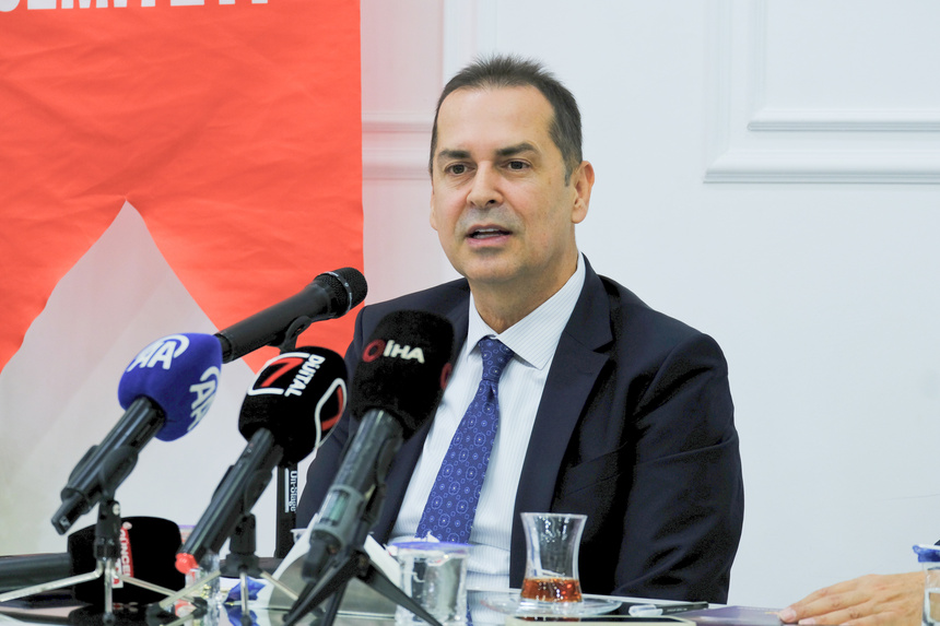 Riza Perçi̇n 33 (1)