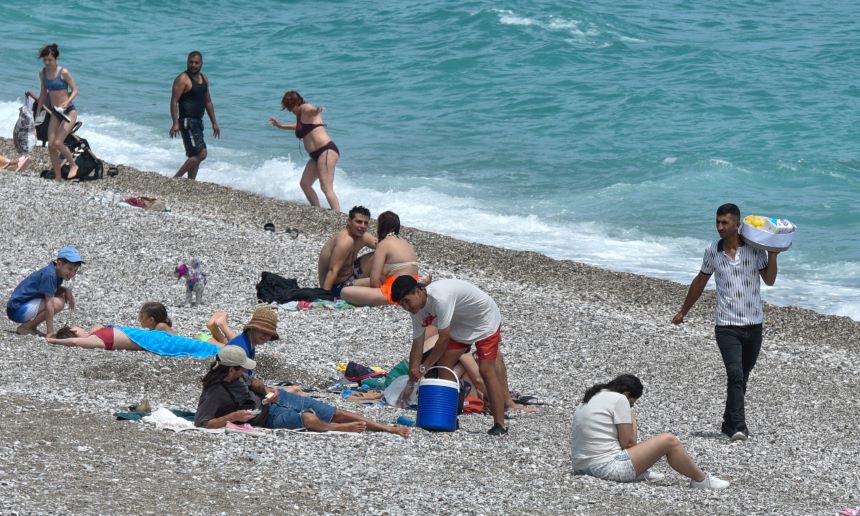 S O K A K T A P A Z A R D A D O G A L T A Z E S A N I L A N 1059183 314345