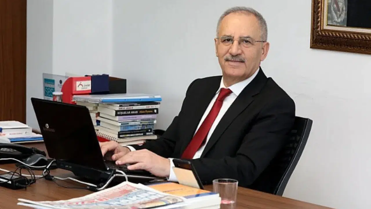Saygı Öztürk Gazeteci