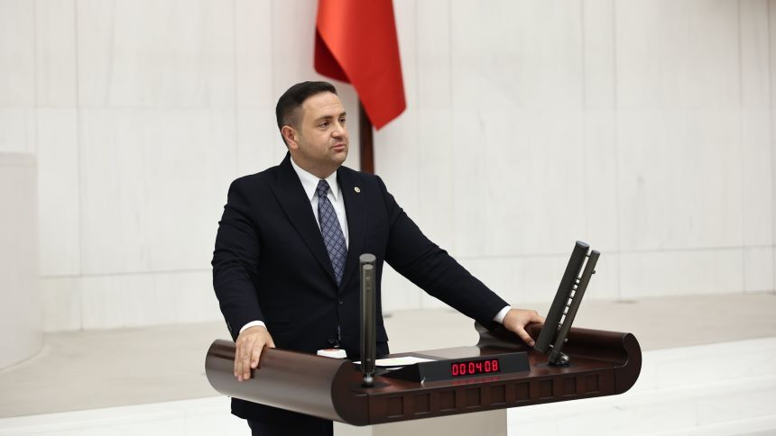 Umut Akdoğan Chp Ankara Milletvekili