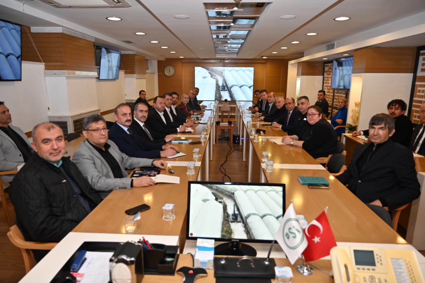 623363442 1296805319156780 384118449691580028 N