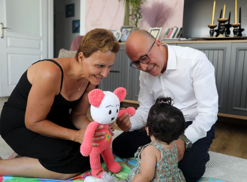 A N T A L Y A’ D A K O R U Y U C U A I L E S A Y I S I A R T I Y O R 1114898 330983