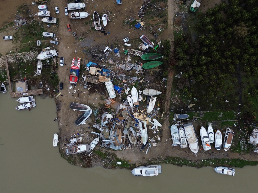 Aksu Çayı Zarar Gören Tekneler (3)
