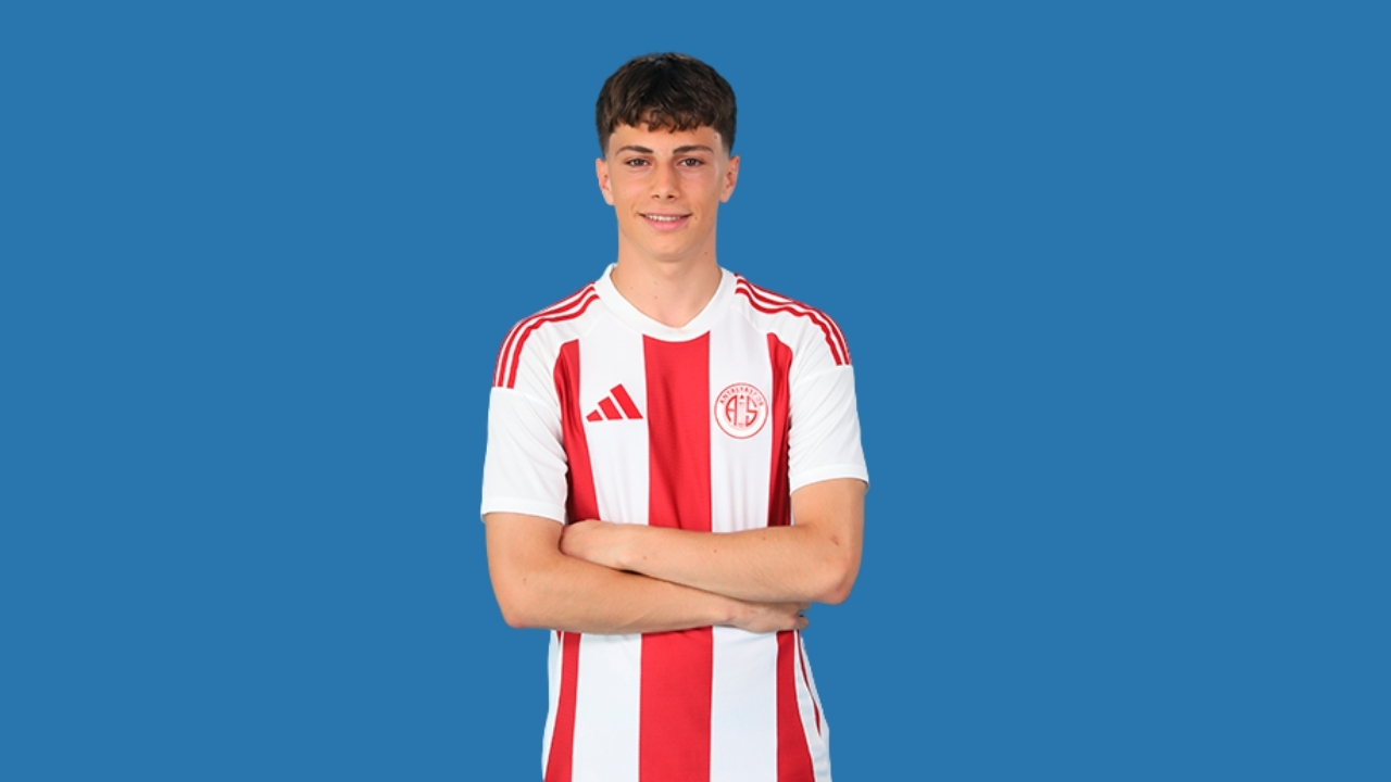 Ali Demirbilek Antalyaspor Futbolcusu