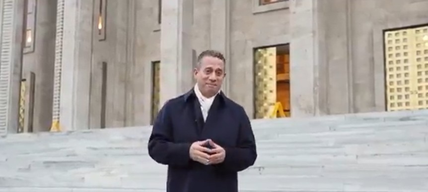 Ali Mahir Başarır Meclis Önü