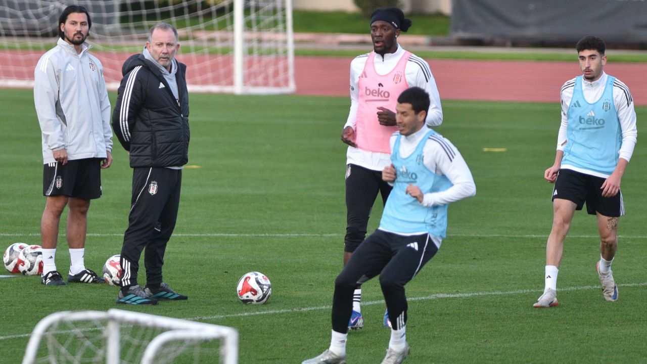 Beşiktaş Antalya Kampı (1)