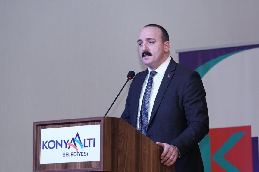 Cem Kotan Konyaaltı Kent Konseyi Başkanı