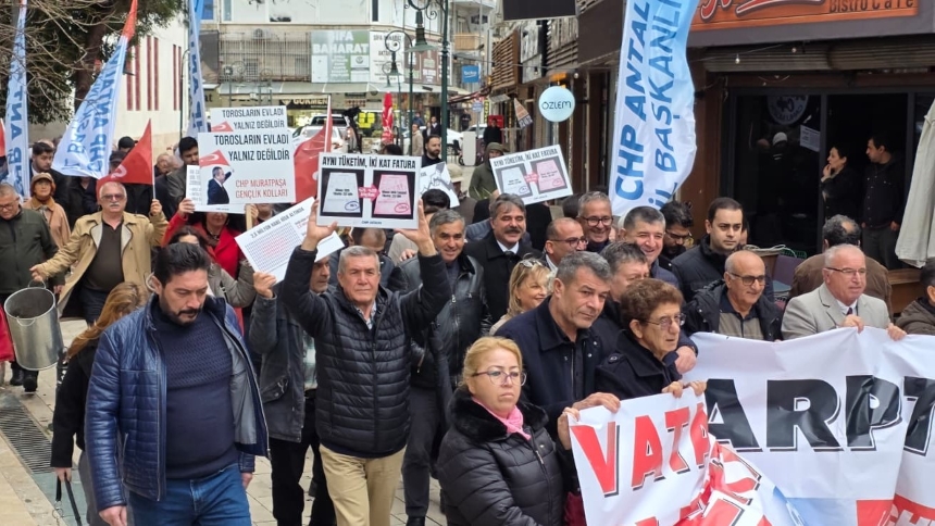 Chp Elektrik Zammı Protesto (2)