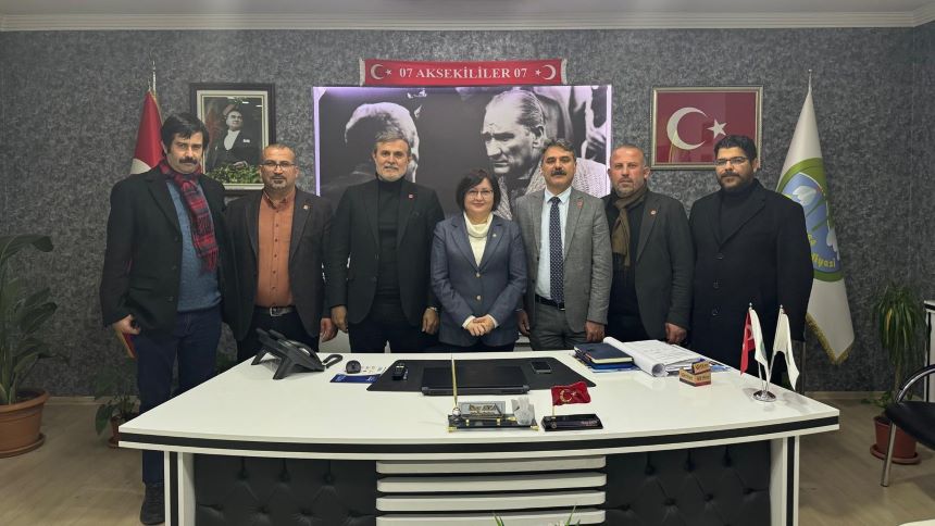 İlhan Akça Chp Heyeti