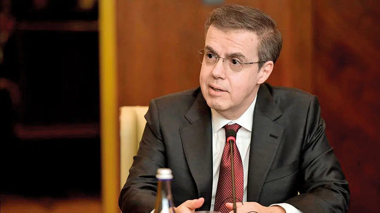 Ahmed Mücahid Ören 3