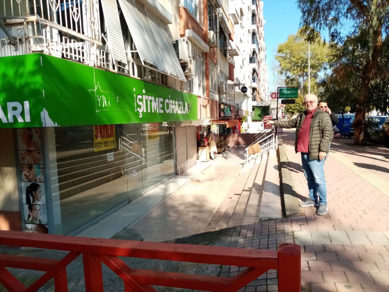 Atatürk Devlet Hastanesi Kapanan Dükkanlar