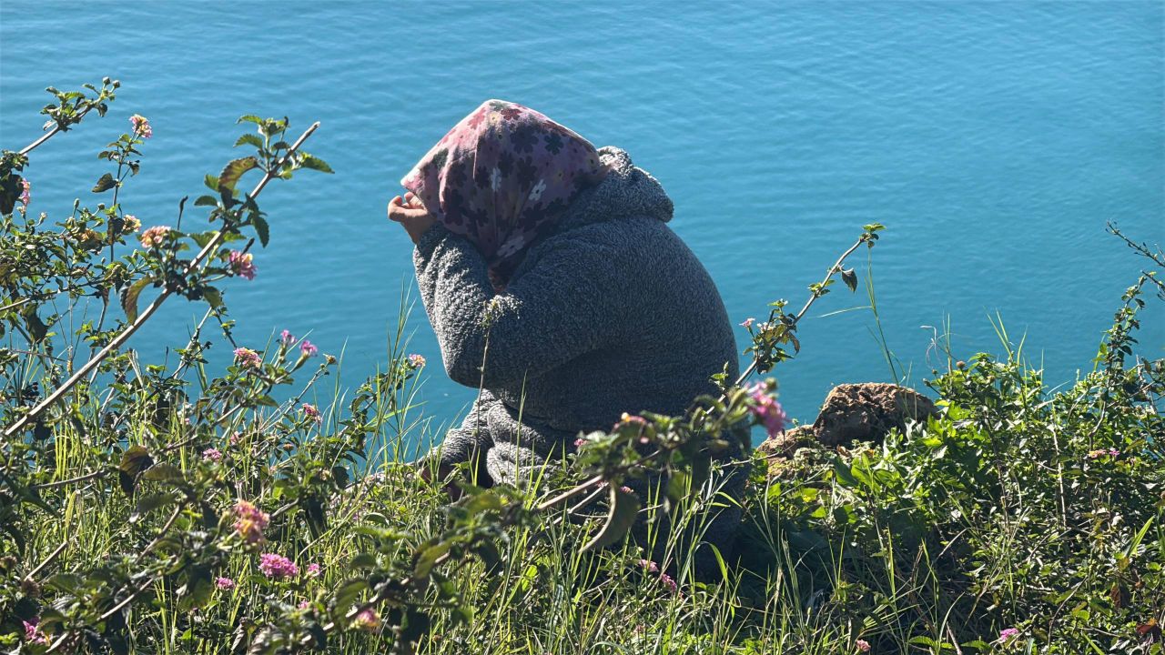 Emine Kirvan Falezler