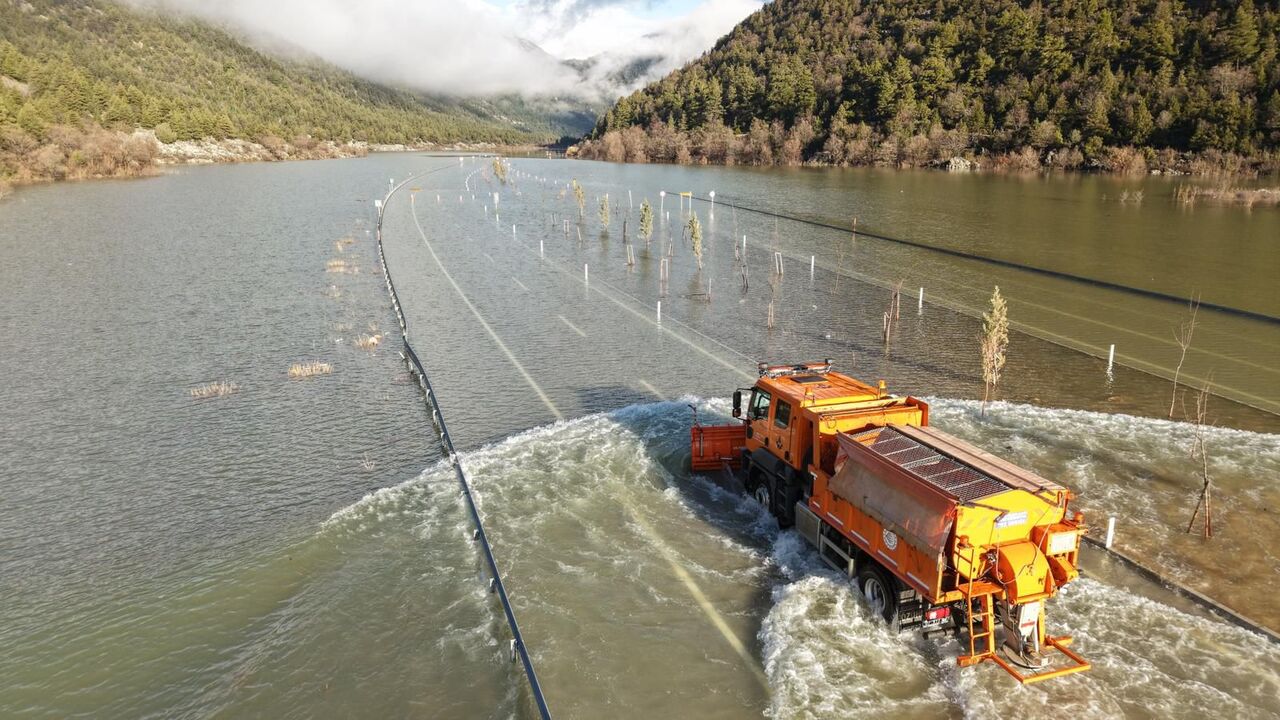 Eynif Ovası Göle Döndü