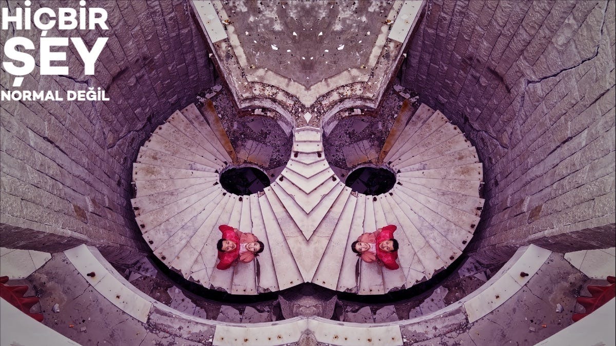 Hiçbir Şey Normal Değil 5