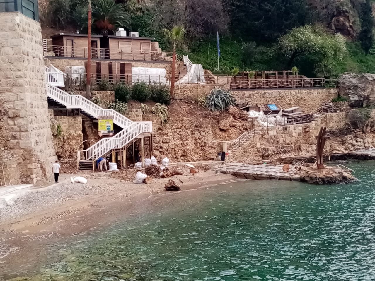 Mermerli Plajı Vali̇ (1)