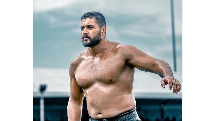 Ali İhsan Batmaz Güreşçi