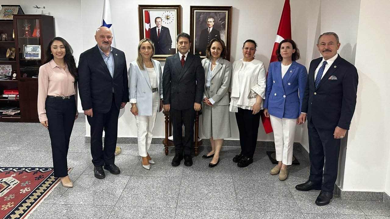 Antalya Milletvekilleri Panama Ziyareti (3)