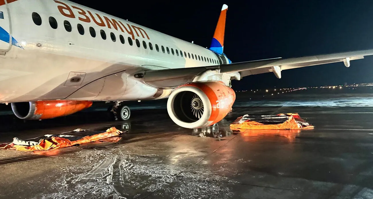 Antalya Yanan Uçak 3