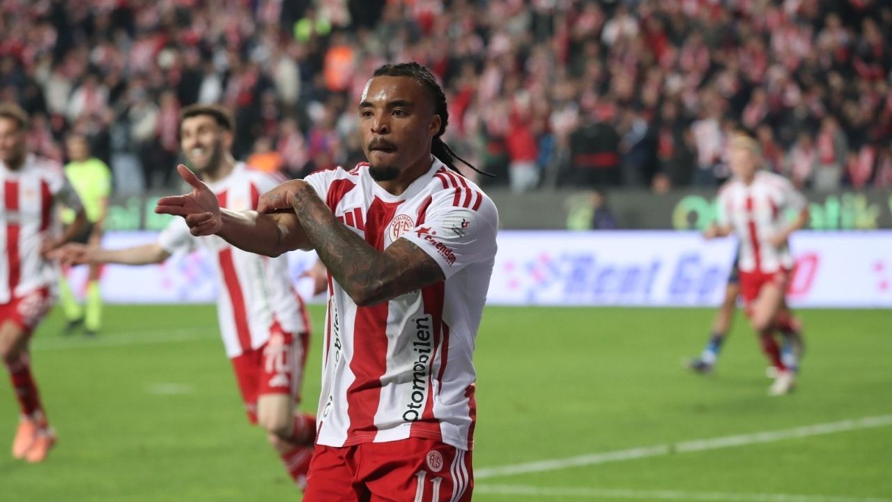 Antalyaspor Fenerbahçe1