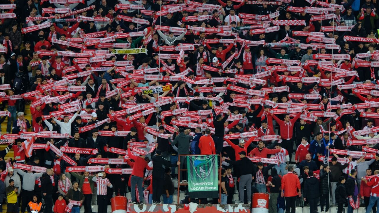 Antalyaspor Taraftarlar 67