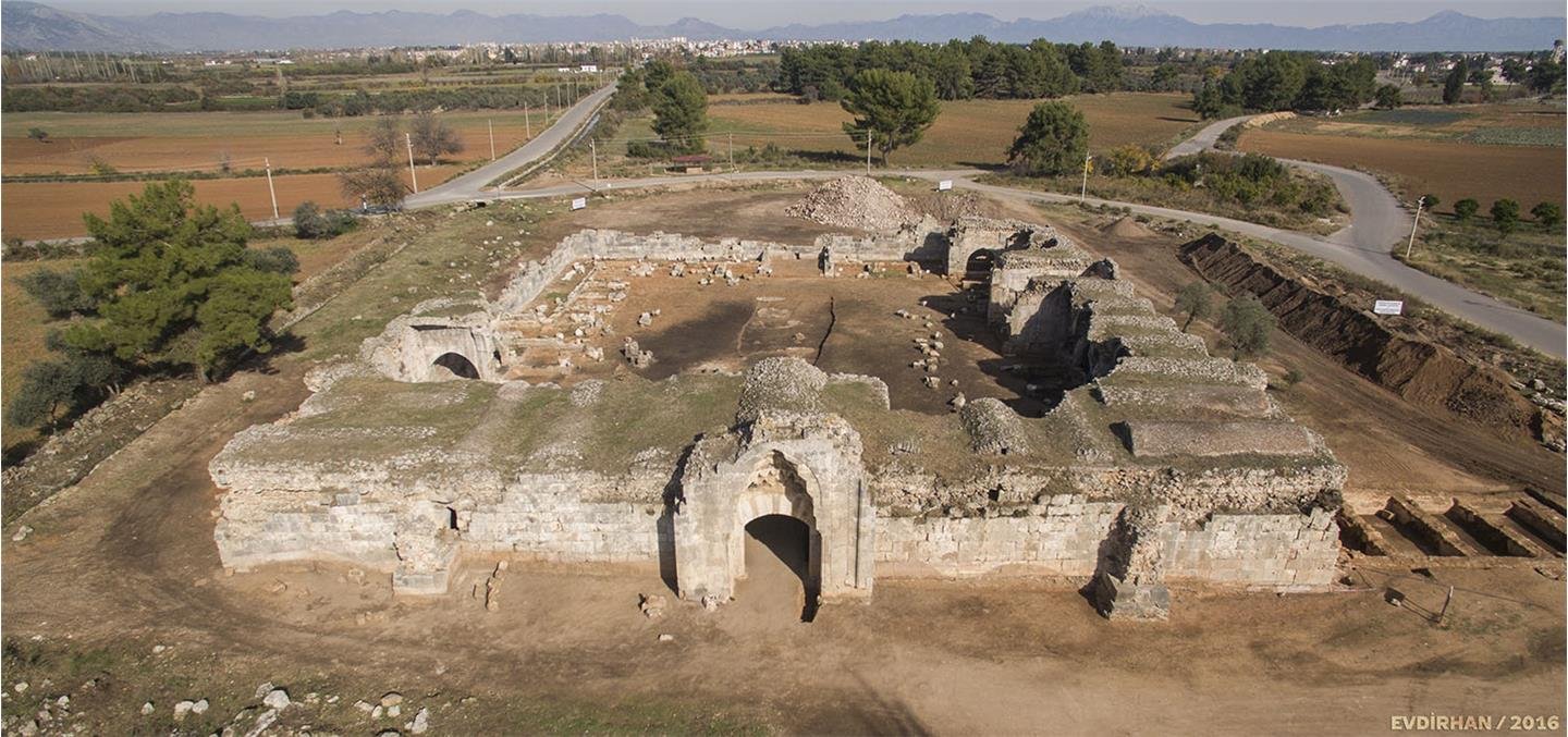 Evdir Han Tarihi Eser