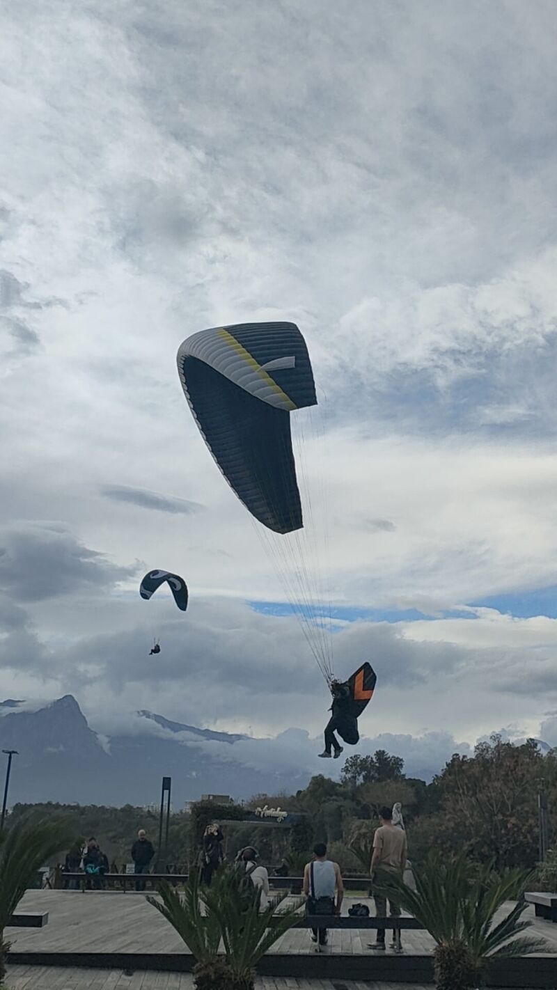Konyaaltı Paraşütçüler 3