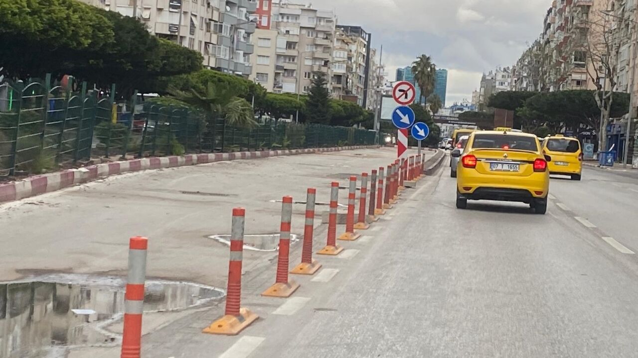 Turgut Reis Caddesi Kapatıldı (2)