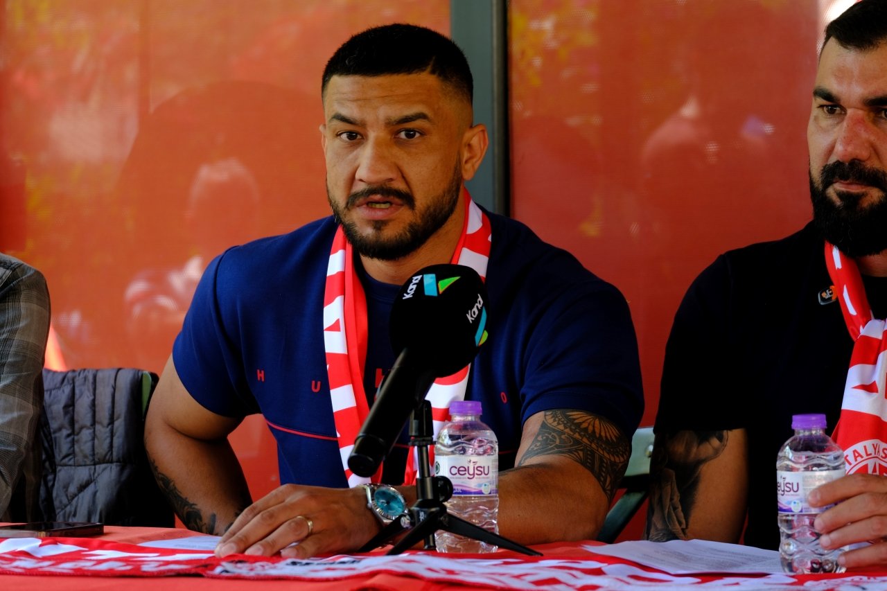 07 Gençlik Derneği’nin Başkanı Serdar Atan 2