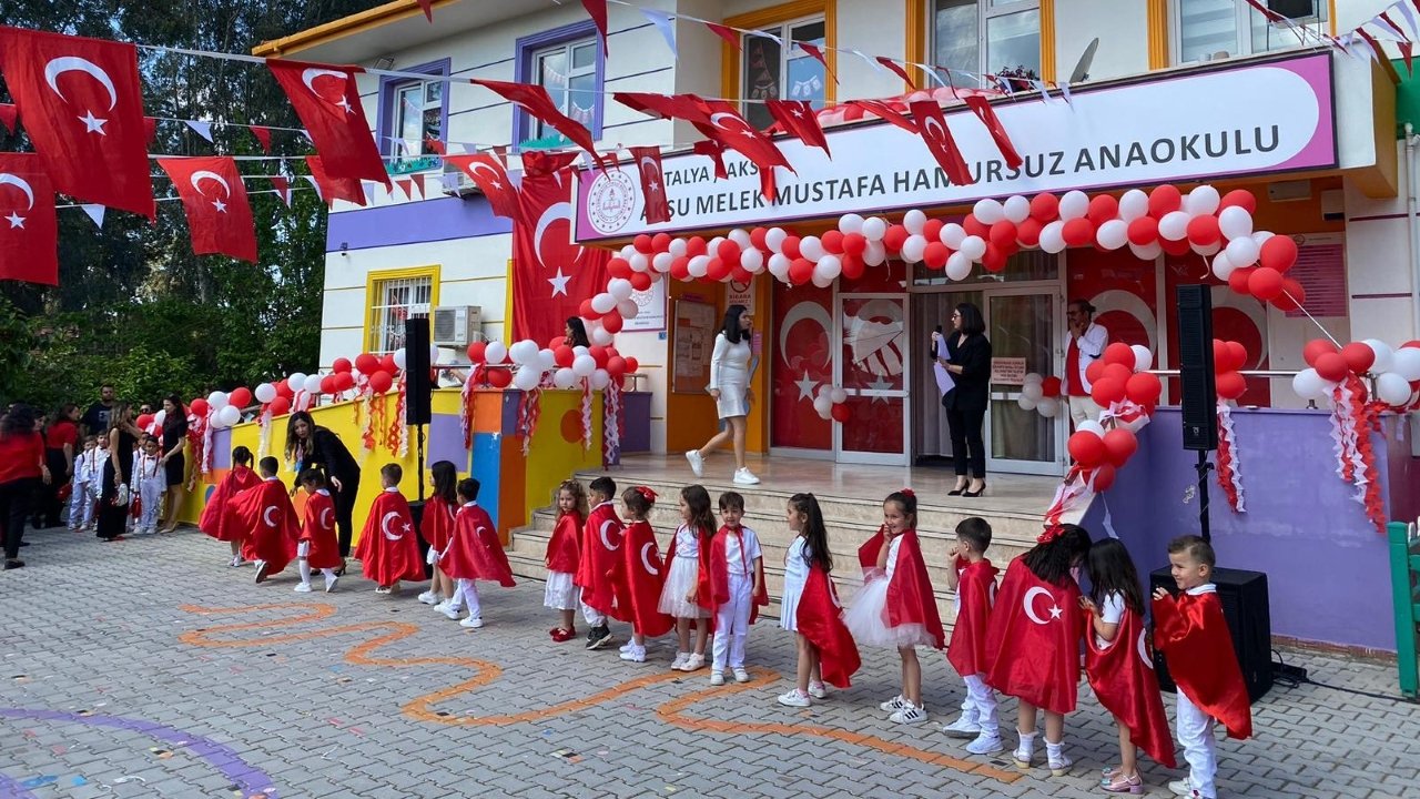 23 Nisan Kutlaması Aksu (2)