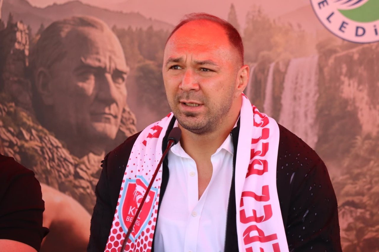 Ali Gürbüz Kepez Belediyesi Imza Töreni (2)