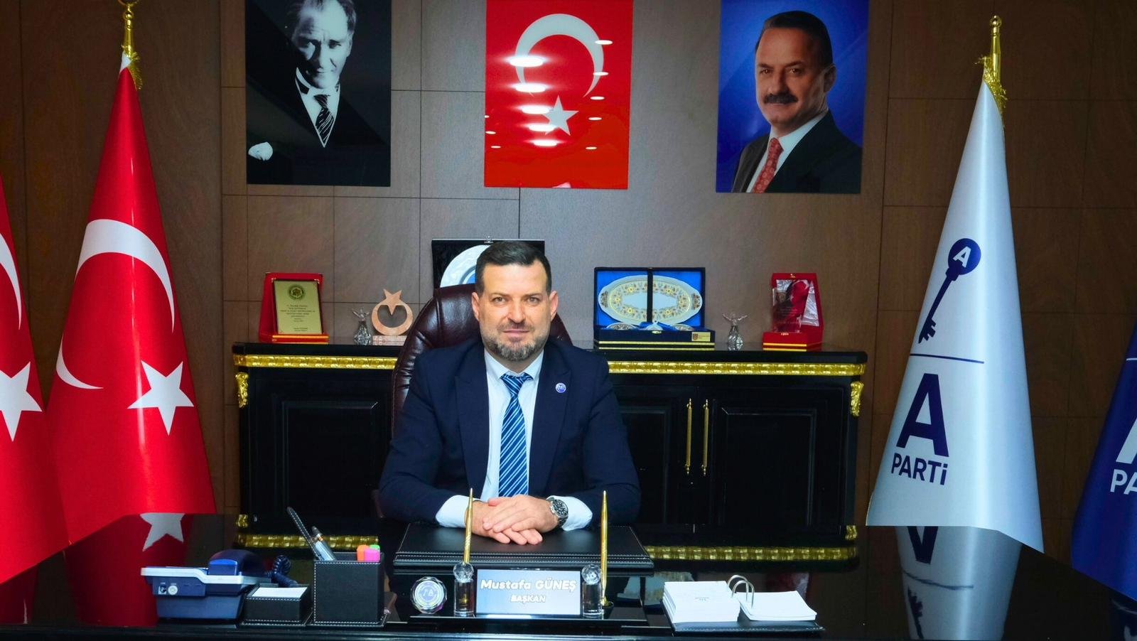 Anahtar Parti Antalya’da sahaya iniyor: 200 bin üye hedefi