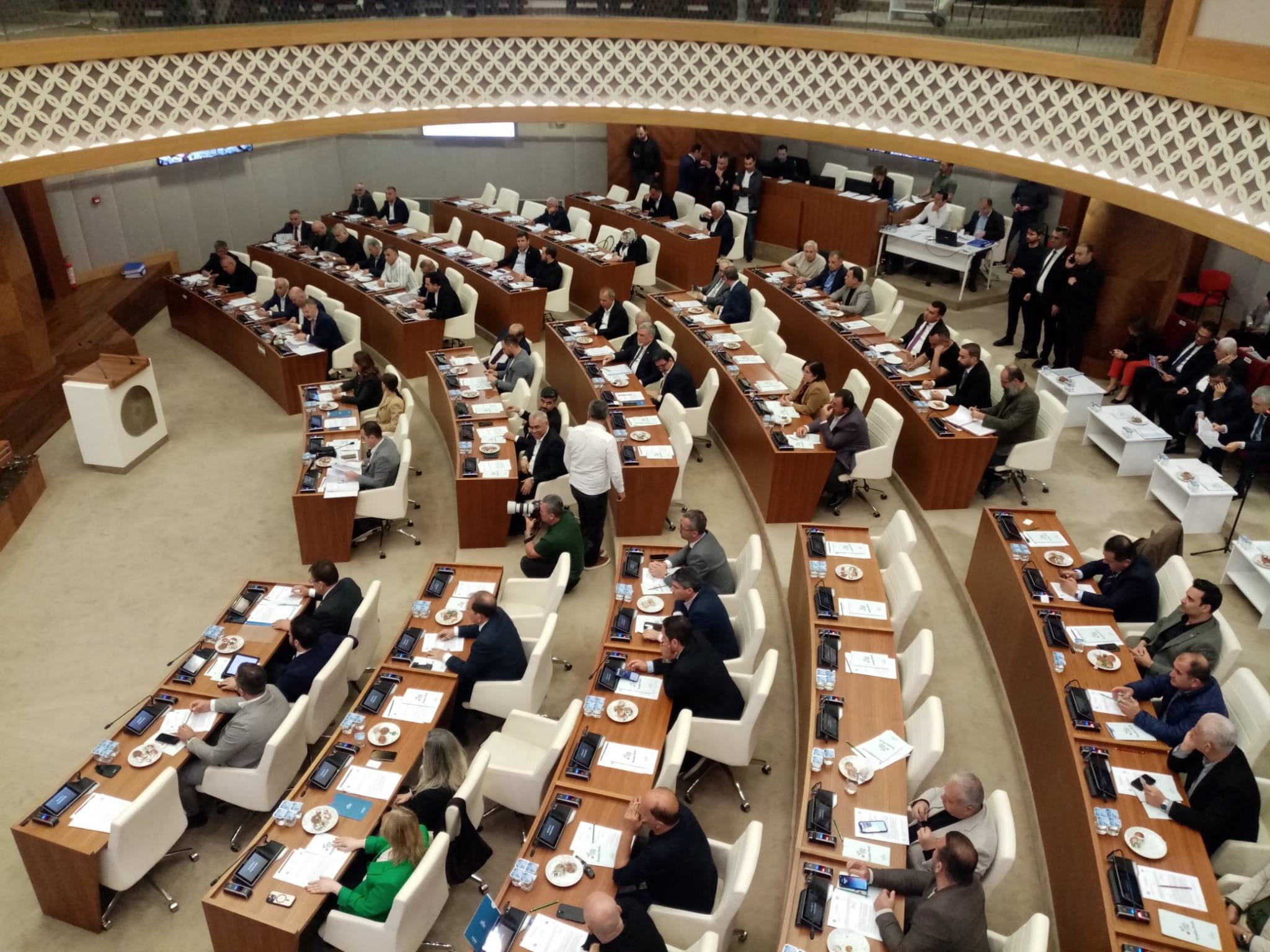 Antalya Büyükşehir’de isim gerginliği