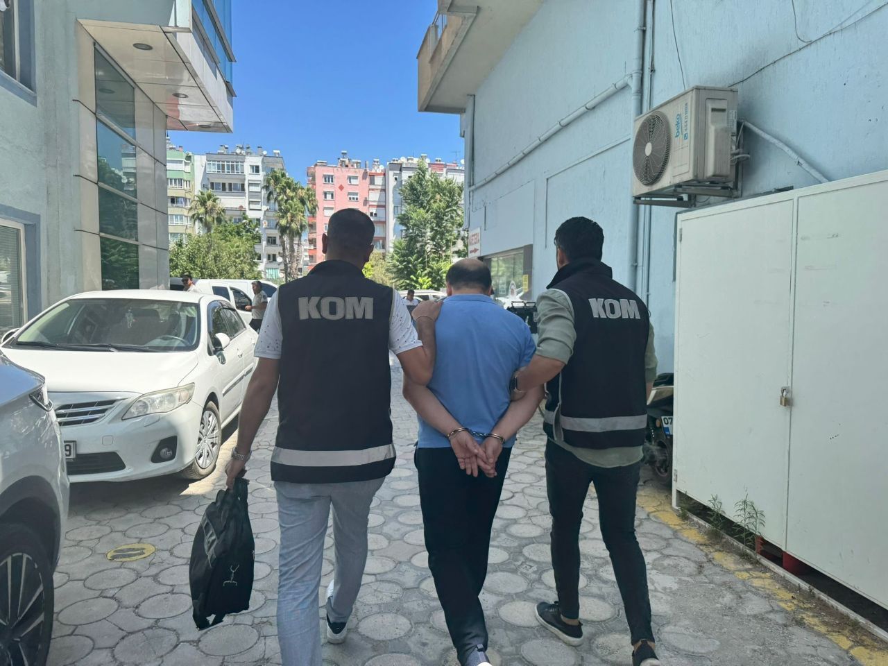 Antalya'da 90 Bin Euroluk Rüşvet Davasında Sgk İl Müdürü Ve Müfettişlere Tahliye! (2)