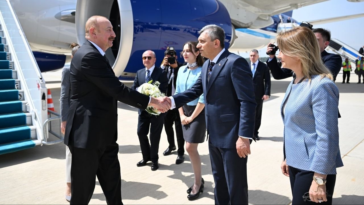 Azerbaycan Cumhurbaşkanı İlham Aliyev Antalya’da (1)-1