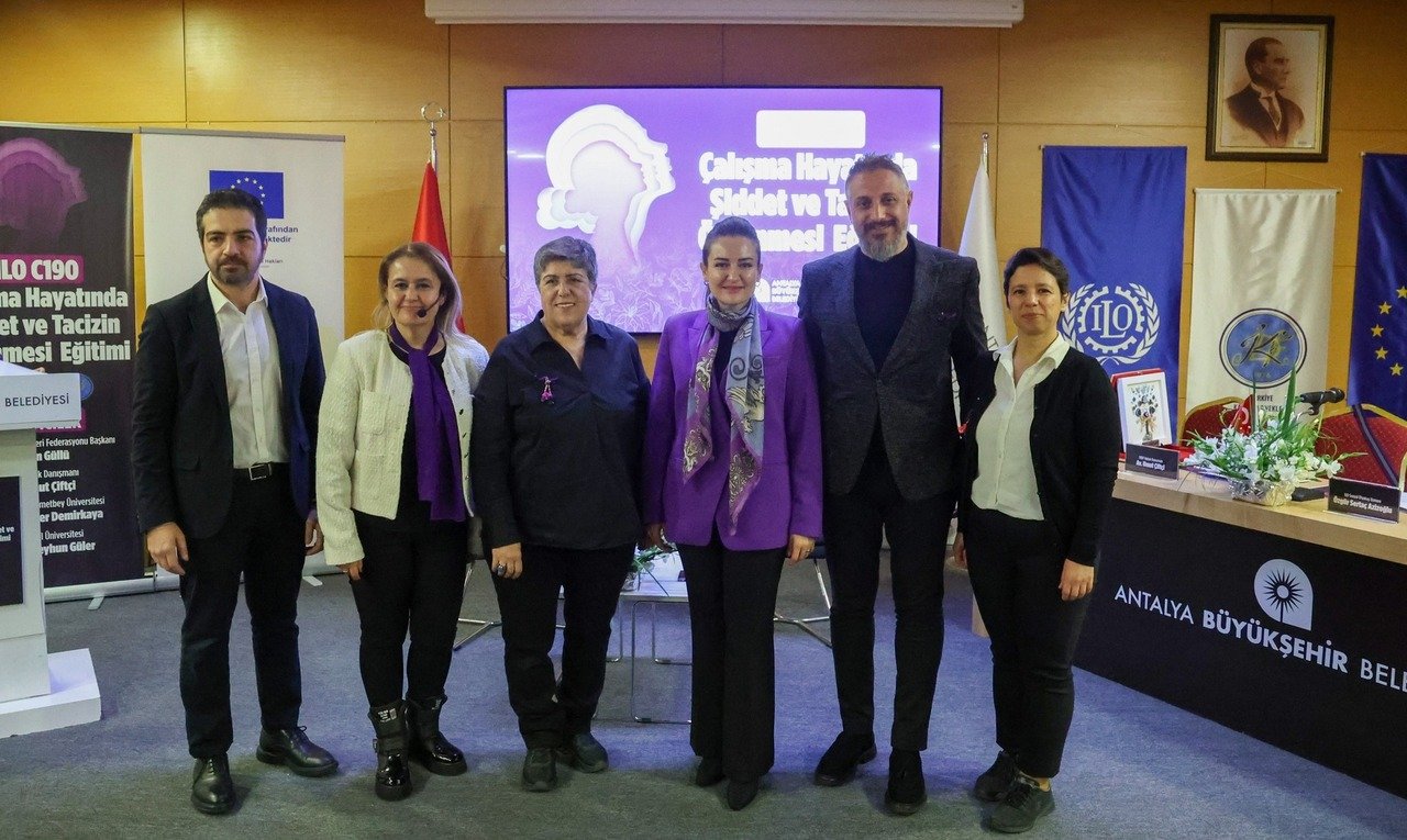 Canan Güllü Büşra Özdemir Türkiye Kadın Dernekleri Federasyonu