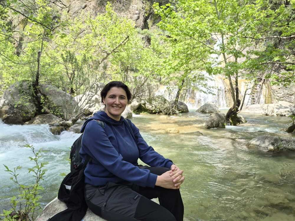 Gelin Şelalesi - Esra Betül Gündüz