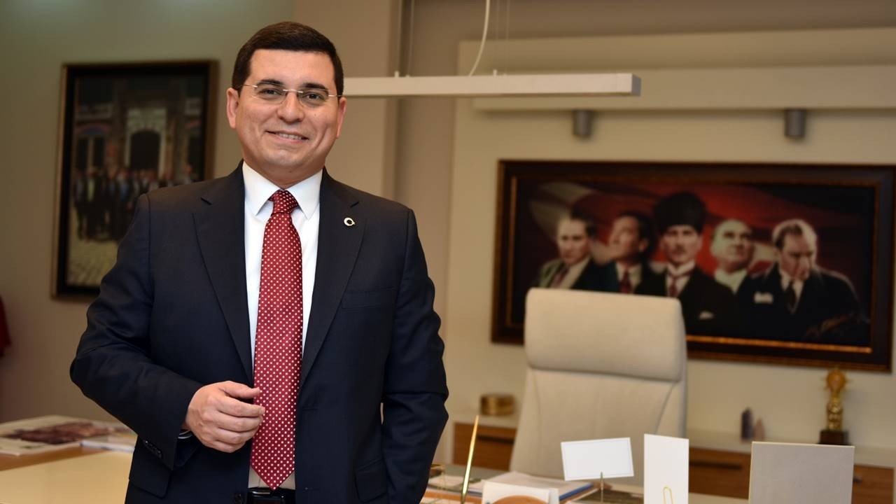 Antalya’da gözler Hakan Tütüncü’de: Sessizliği merak ediliyor!