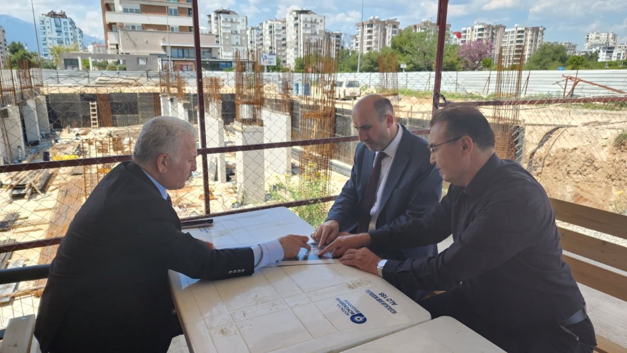 Konyaaltı'na Devasa Küllüye Inşaatı 4