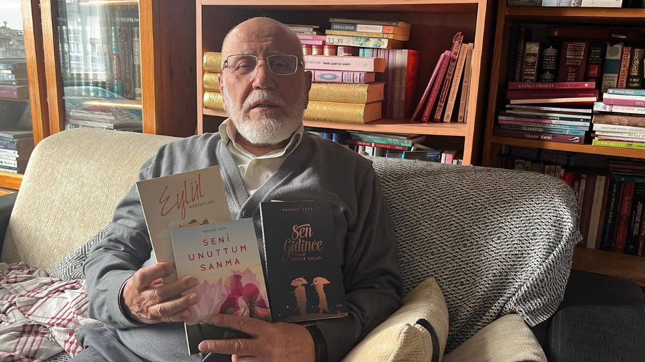 Mehmet Kaya Kitap Koleksiyonucusu Antalya 2
