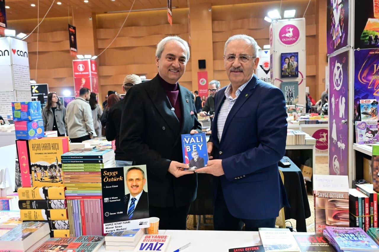 Mesut Kocagöz Kitap Fuarı