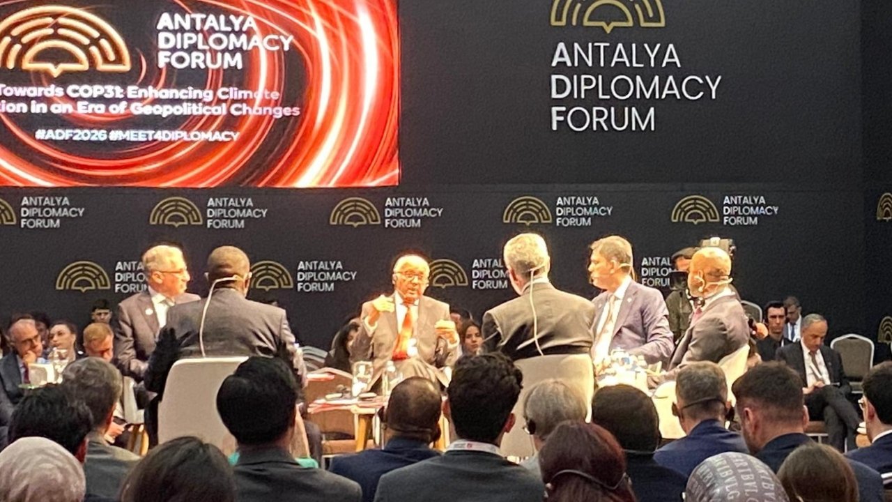 Murat Kurum Antalya Diplomais Formu (1)