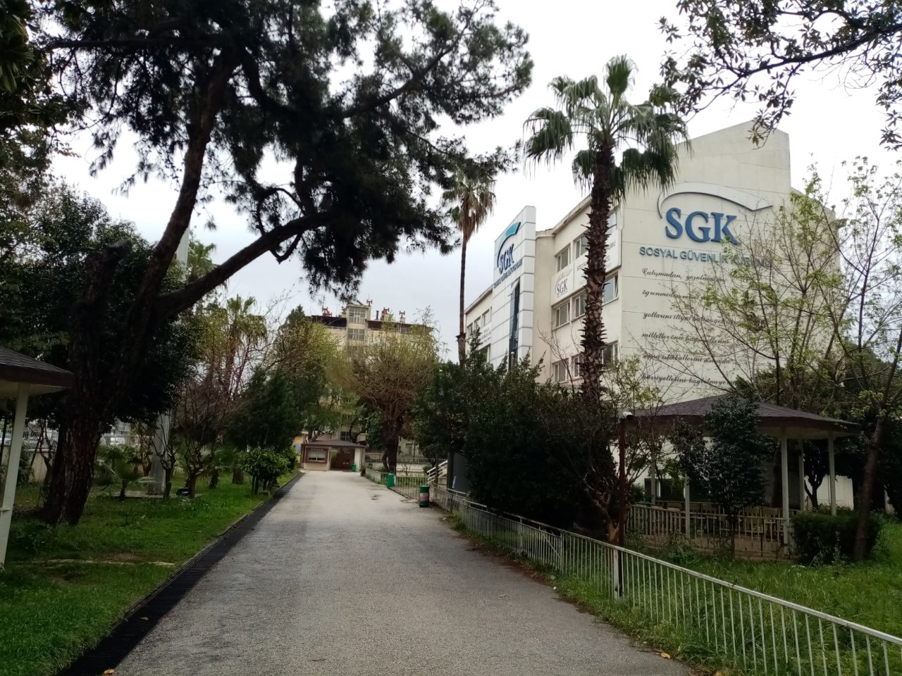 Sgk Antalya Binası Yıkılacak (2)