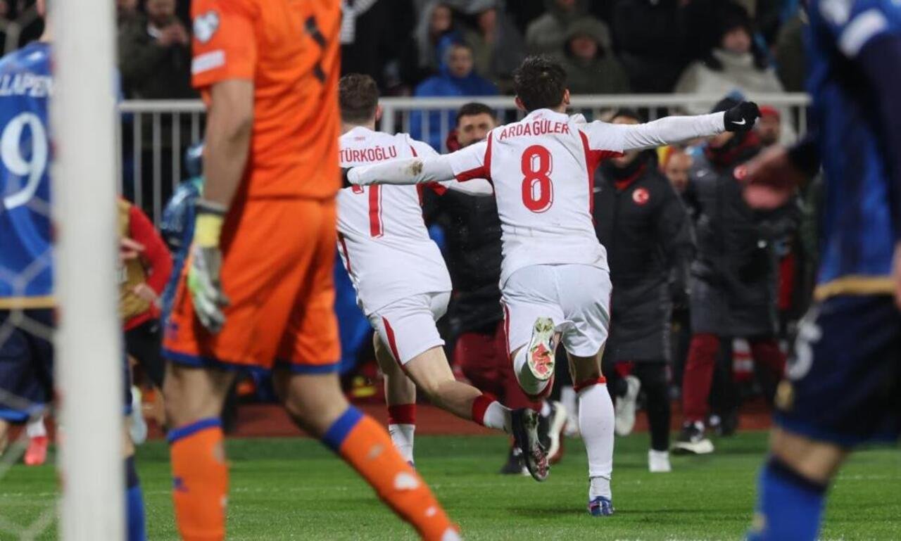 Türkiye Kosova Gol Sevinci