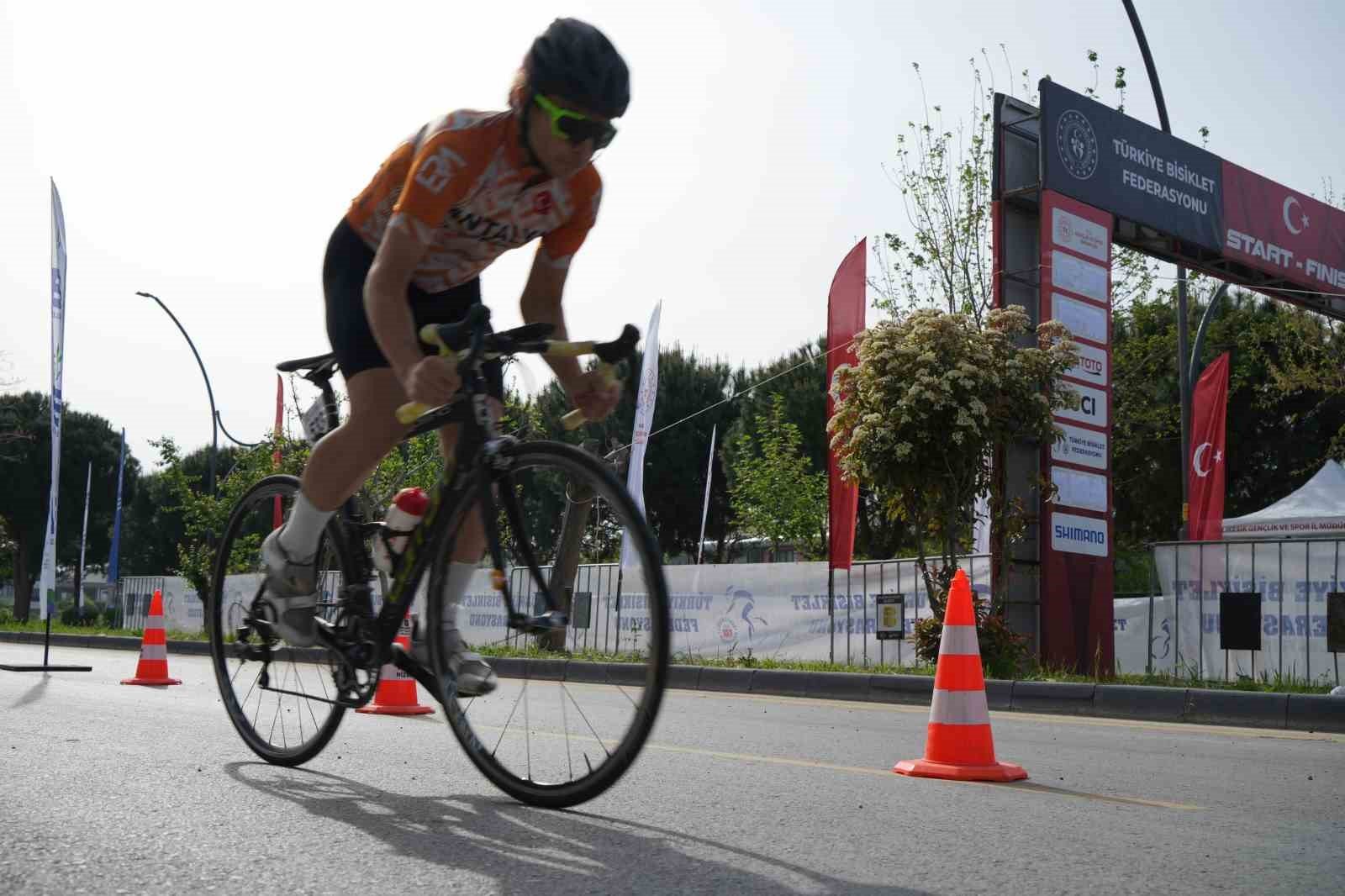 Türkiye Kupası 3. Etap Puanlı Yol Yarışları 1