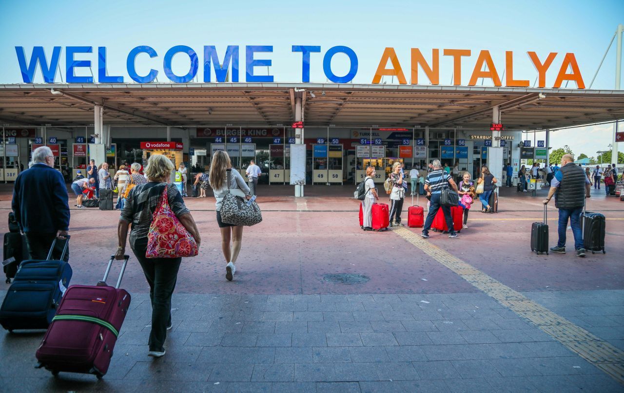 Antalya Havalimanı Turiste Geliş